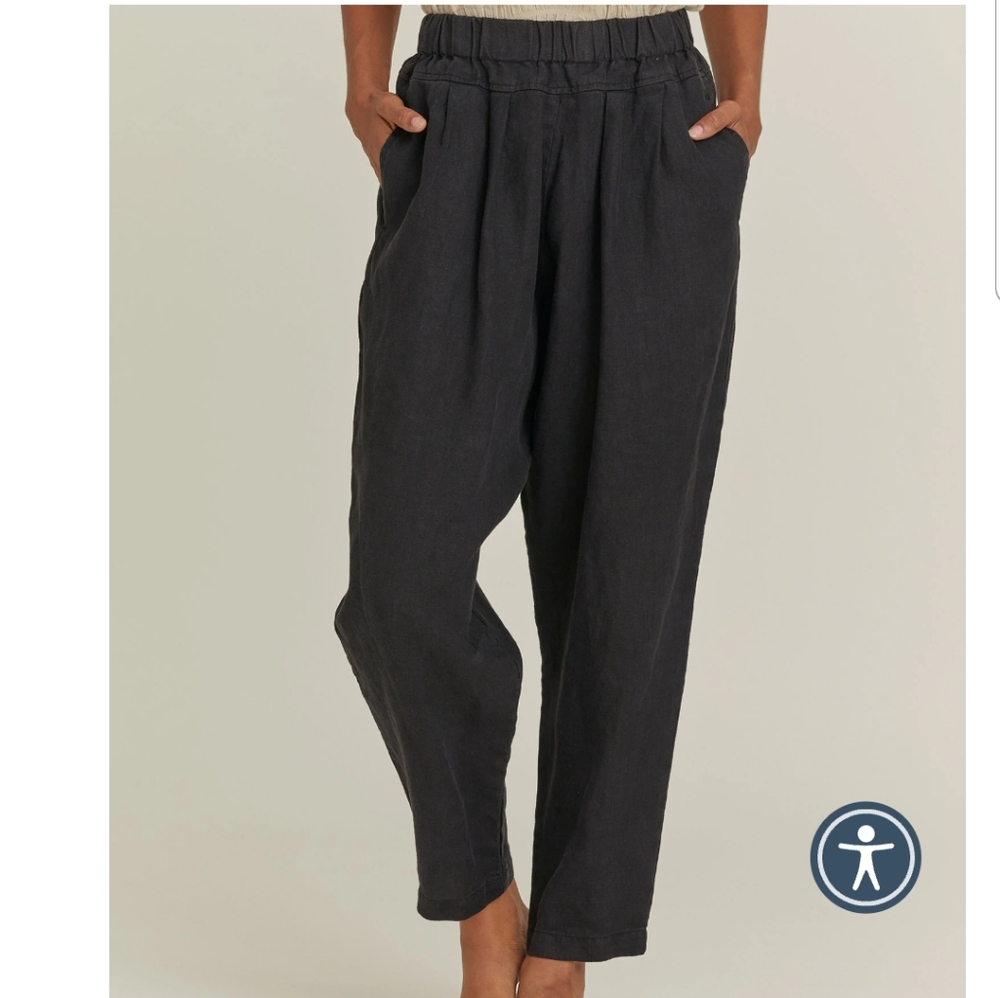 Black Crane linen carpenter pants
